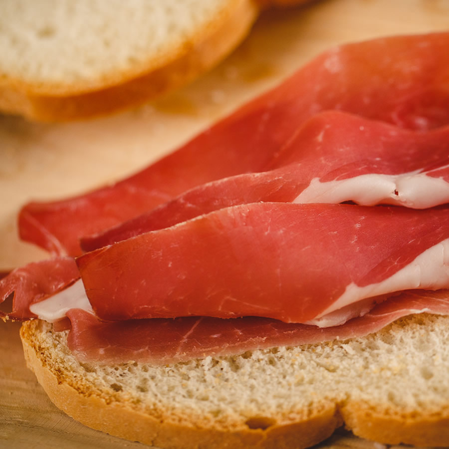 Pane e prosciutto crudo